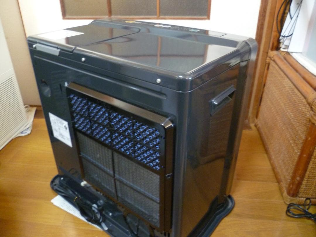 コロナ 石油ファンヒーター プレミアムエディション17畳まで 自動シャッター付