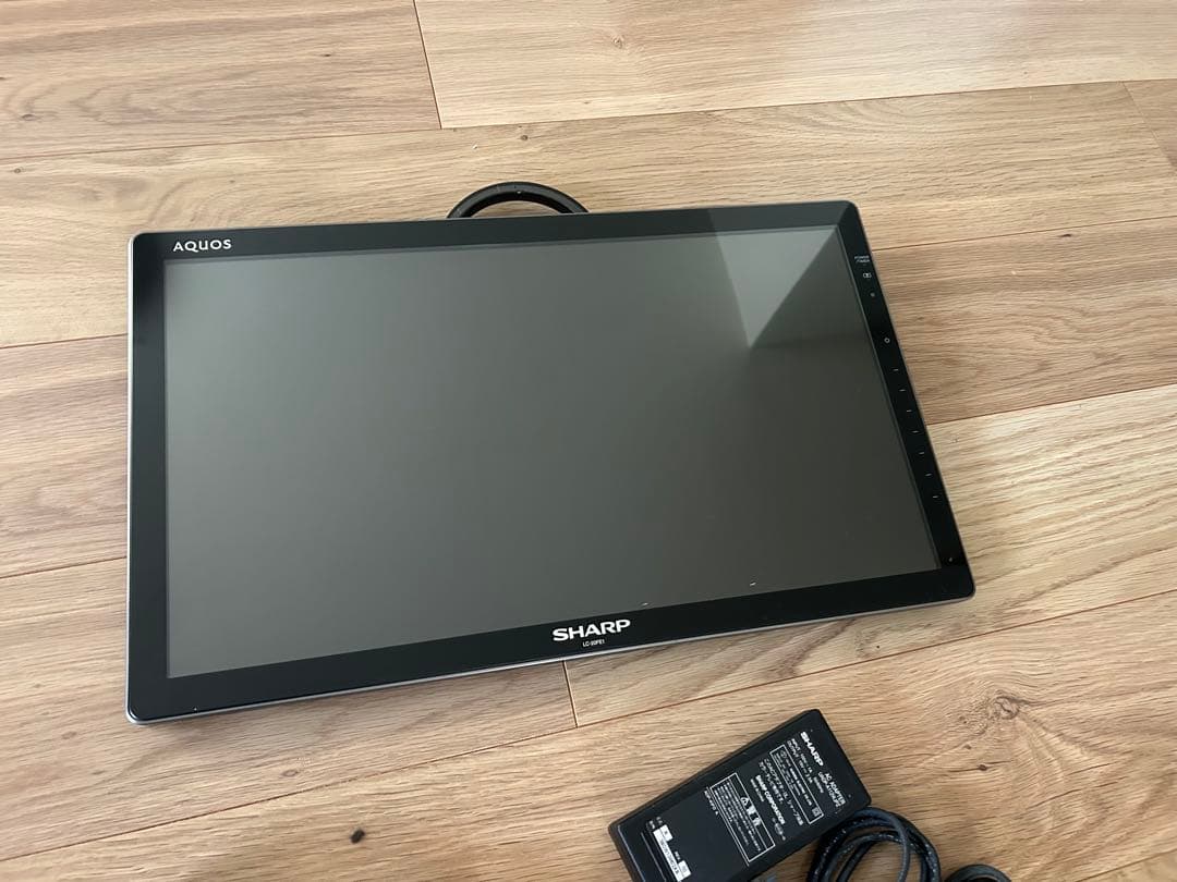 完動品SHARP AQUOS シャープ　アクオス　LC-20FE1