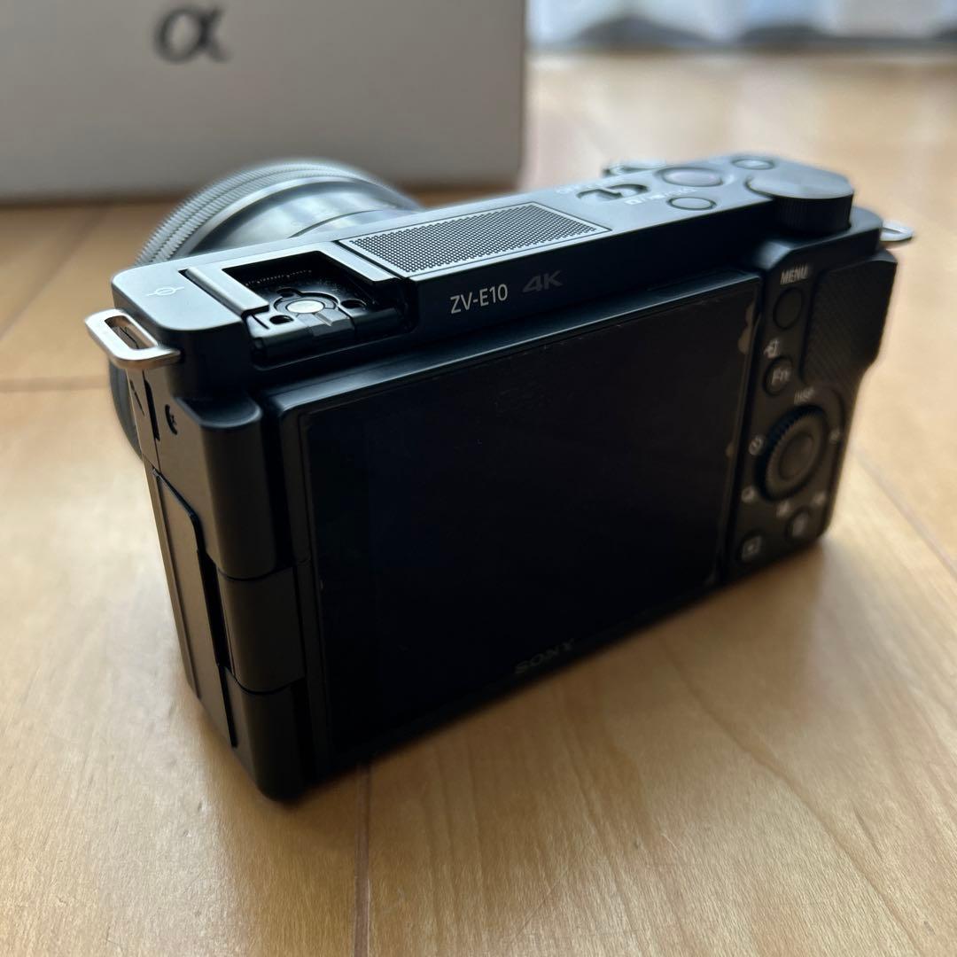 SONY ZV-E10 パワーズームレンズ キット　シューティンググリップ付