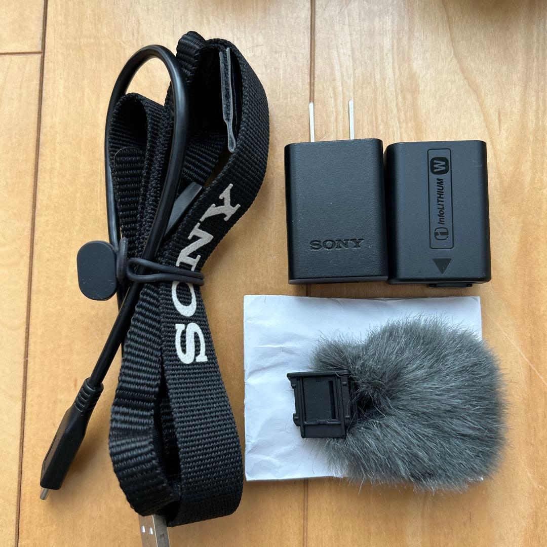 SONY ZV-E10 パワーズームレンズ キット　シューティンググリップ付