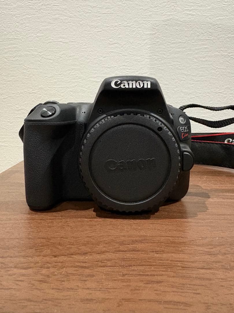 極美品 Canon EOS Kiss X9 ダブルズームキット 箱付属品あり