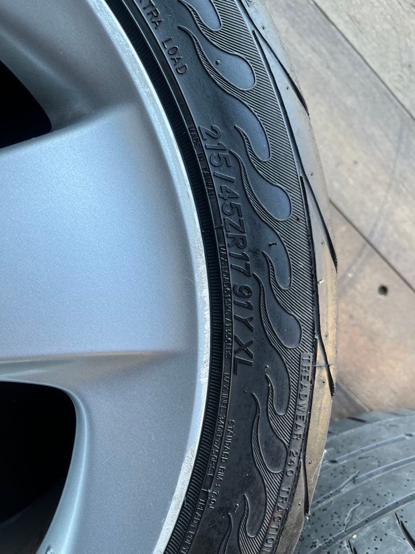 ブラックジンジャー30プリウスツーリングタイヤ付きホイール4本セット