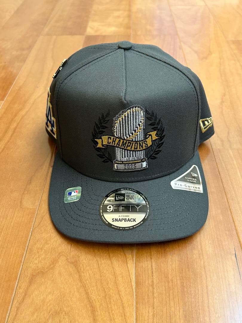 新品 ドジャース2025 WS チャンピオン パレード9FIFTYキャップ