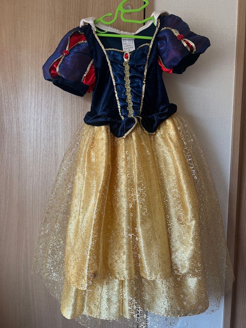 白雪姫　ドレス 110cm リメイク品　おまけ白シューズ18cm