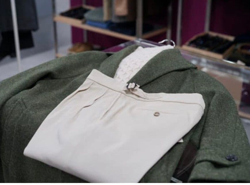 2025AW TITO ALLEGRETTO オリーブ　ラグランスリーブコート