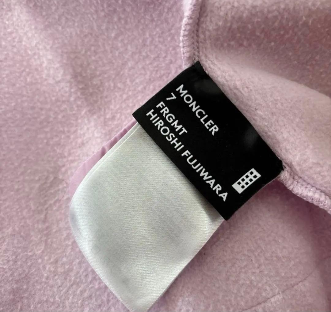 美品モンクレール　ジップアップパーカー　サイズ7 (S)