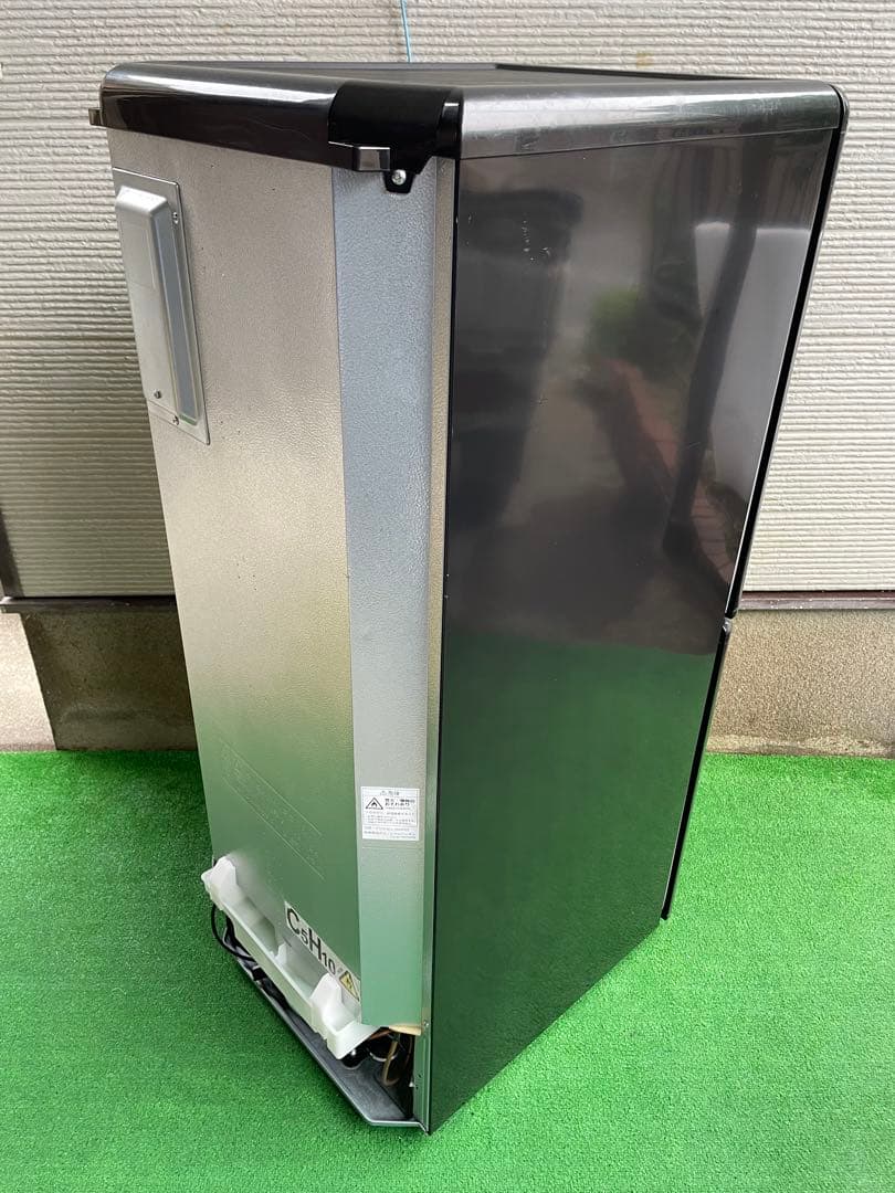 736美品✨ エディオン レトロインバーターおしゃれブラック2ドア冷蔵庫 単身