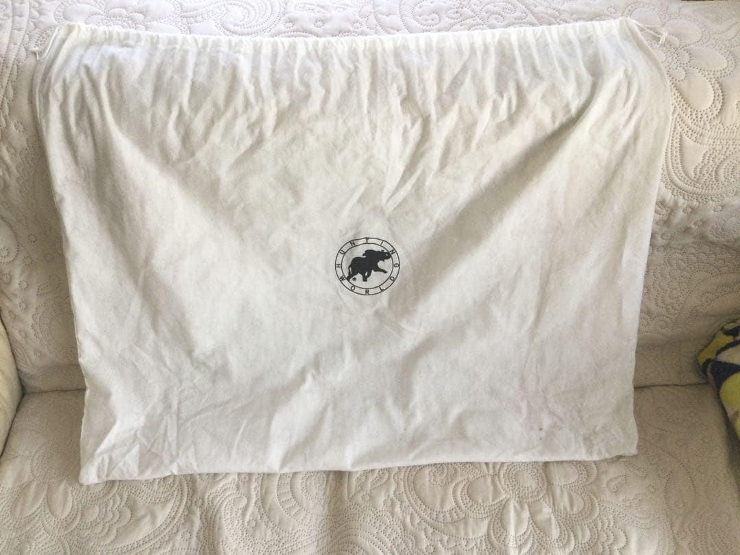 ハンティングワールド　ボストンバッグ