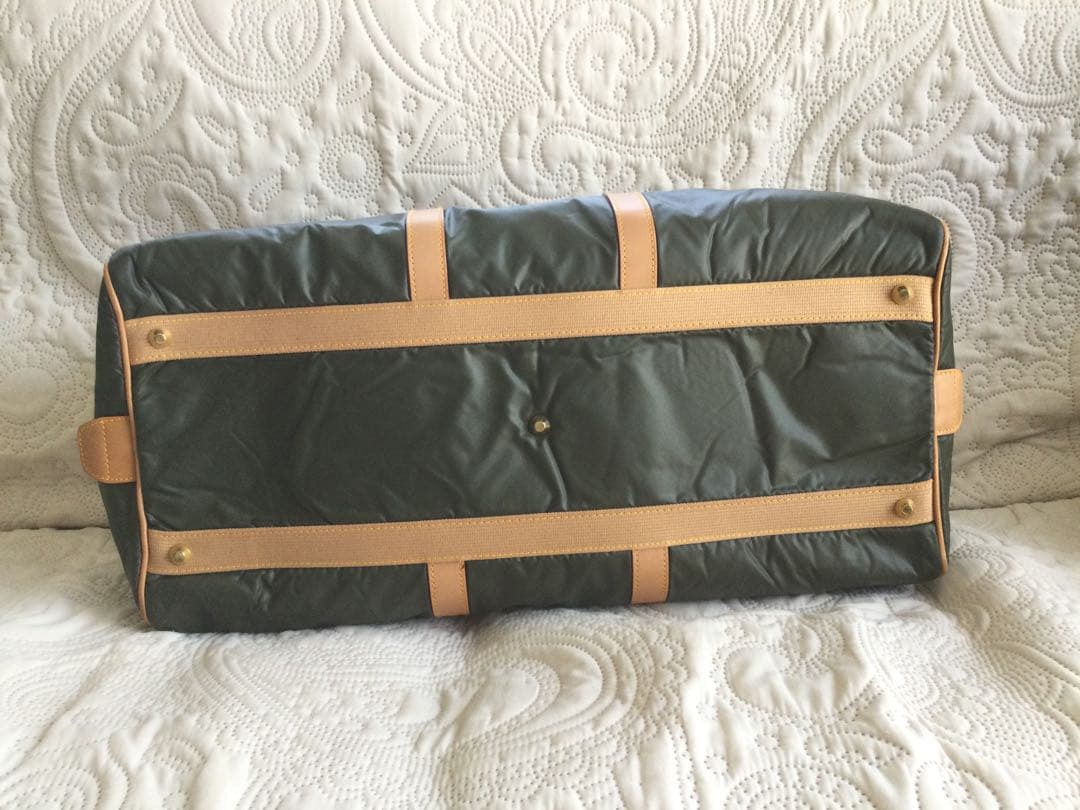 ハンティングワールド　ボストンバッグ