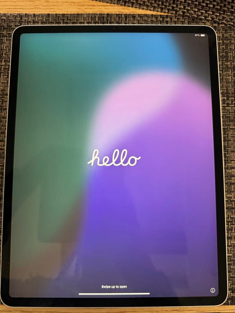 美品: iPad Pro 12.9 2020 Model / WiFi 1TB