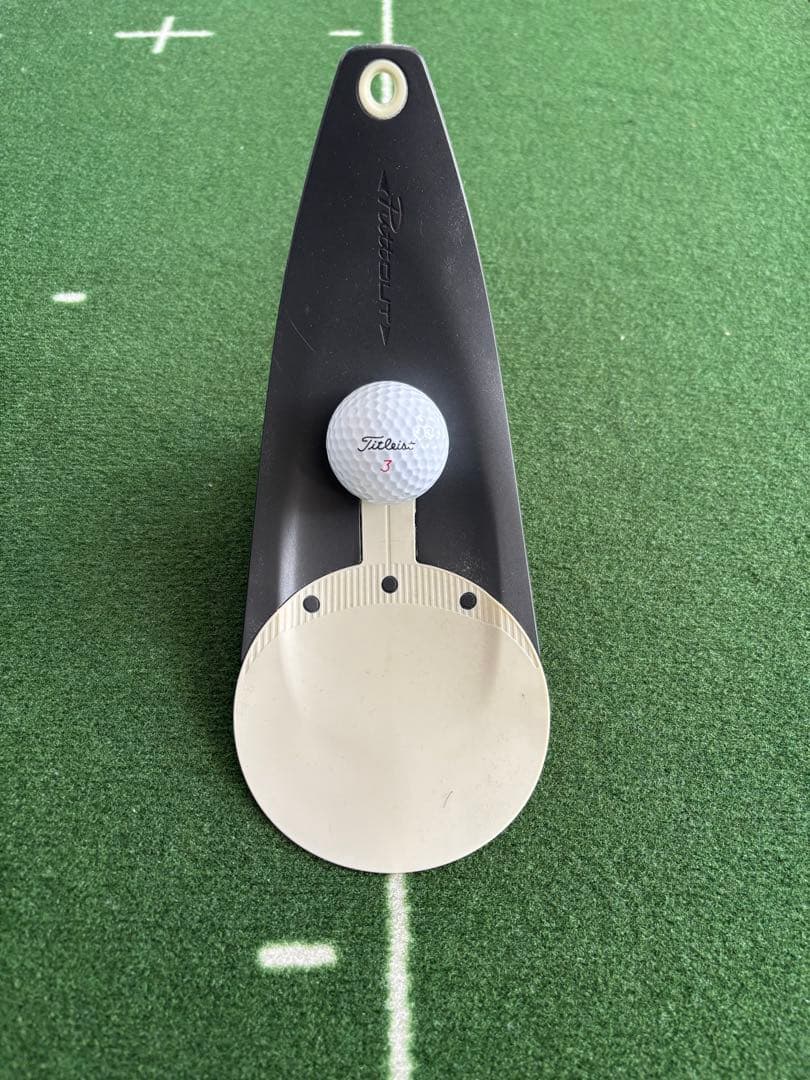 PuttOUT パッティングラージマット　パットトレーナー付き