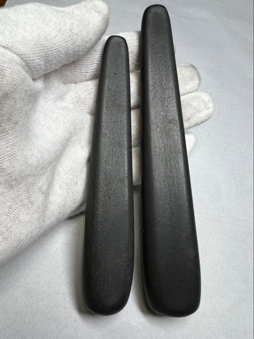 老舗高級稀少ヘラ古墨極上2点 中28g大42g