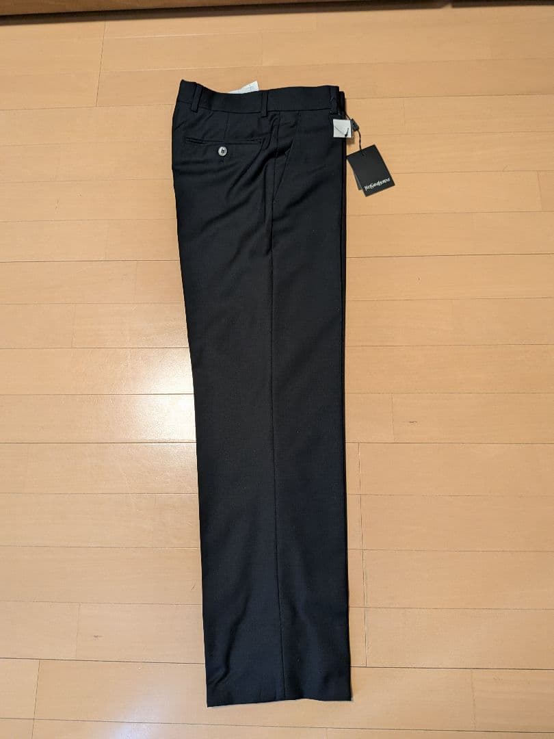 サン・ローラン　パンツ　エディ・スリマン　ブラック　タグ付き新品　スイス製