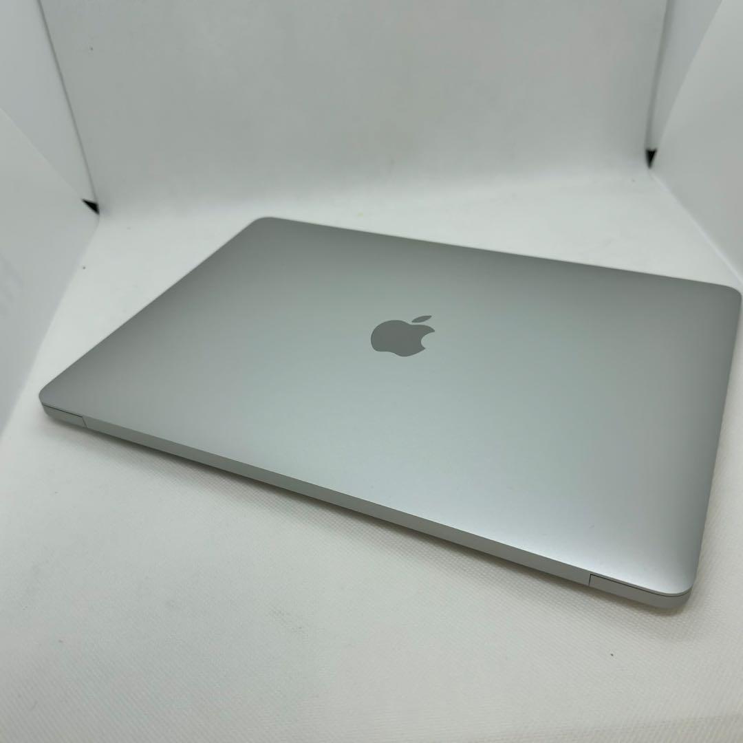 ほぼ未使用 MacBook Air M1（A2337）｜8GB｜256GB