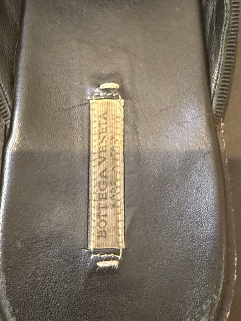 Bottega veneta ソッティーニ 編み込みレザー 黒ミュール25(39