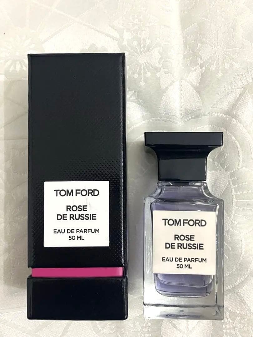 トムフォード　ローズドリュスィー　オードパルファム　50ml