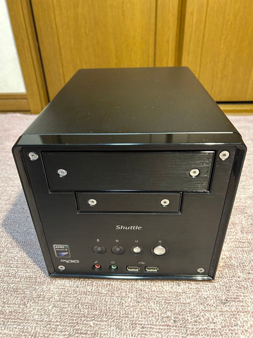 キューブ型ベアボーン Shuttle SA76G2 中古動作品 AMD
