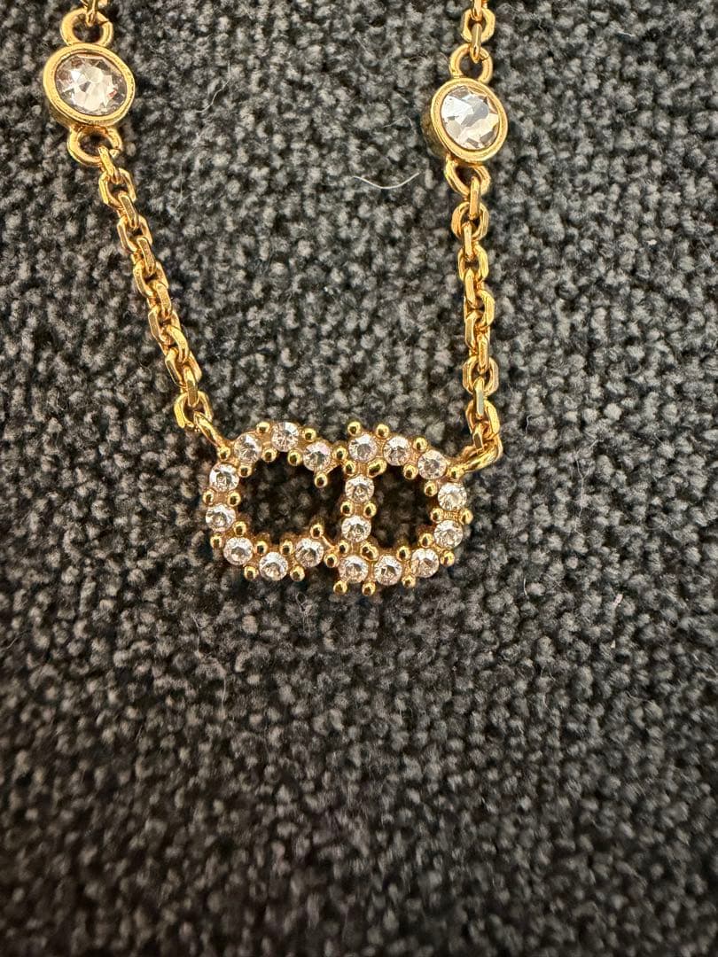 DIORネックレス