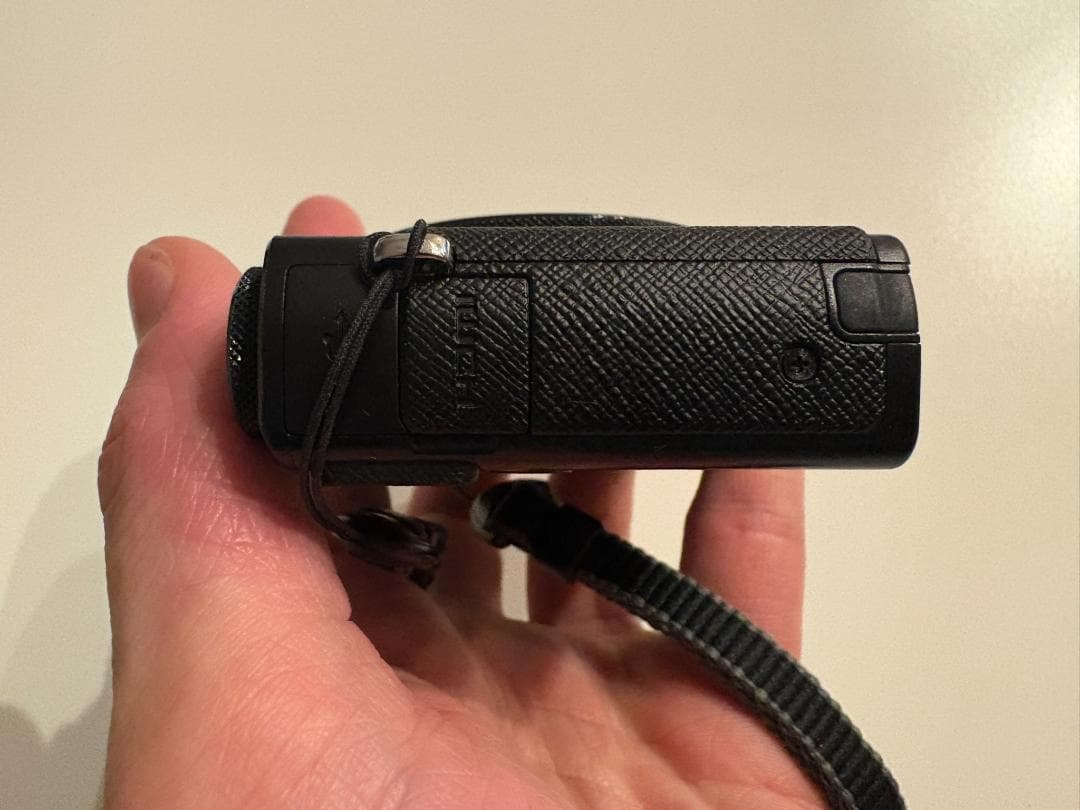 【限定値下げ中1/24-25】Canon PowerShot G9 X 本体