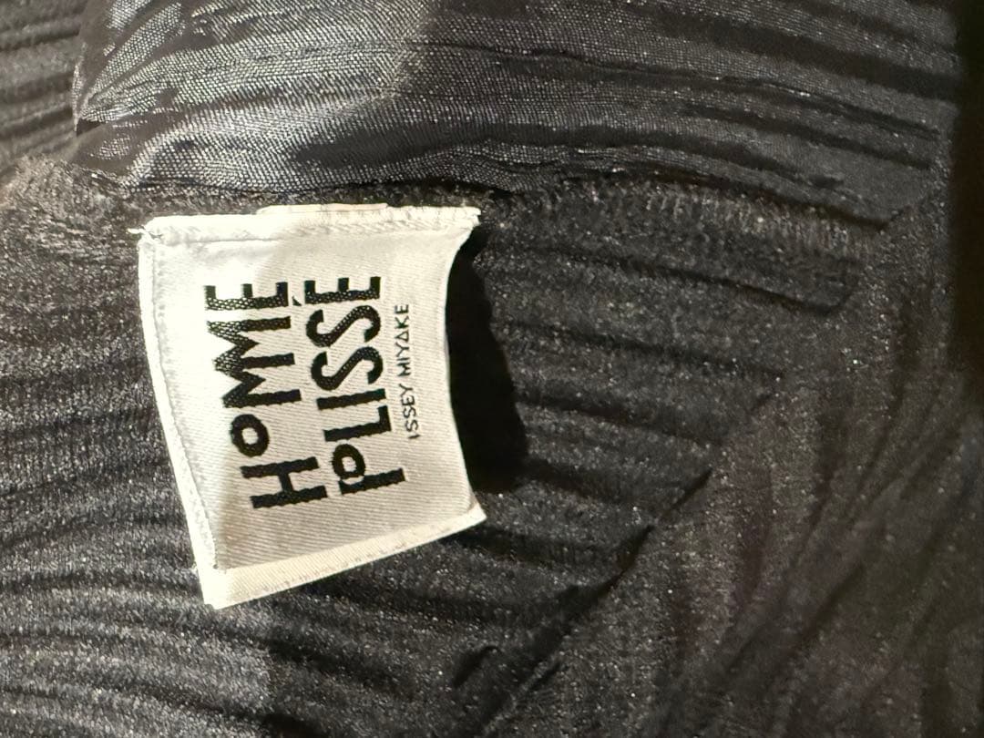 HOMME PLISSE ISSEY MIYAKE BASICSパンツ