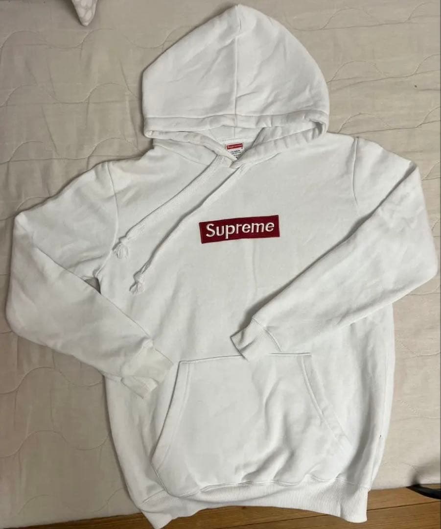 Supreme ホワイトパーカー Sサイズ