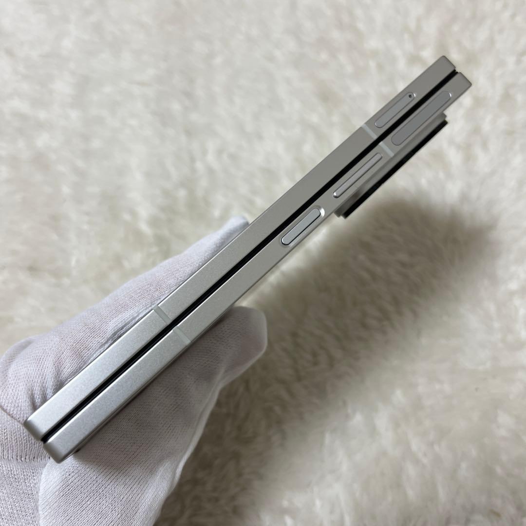 Galaxy Z Fold6 256GB 日本版 SIMフリー o21