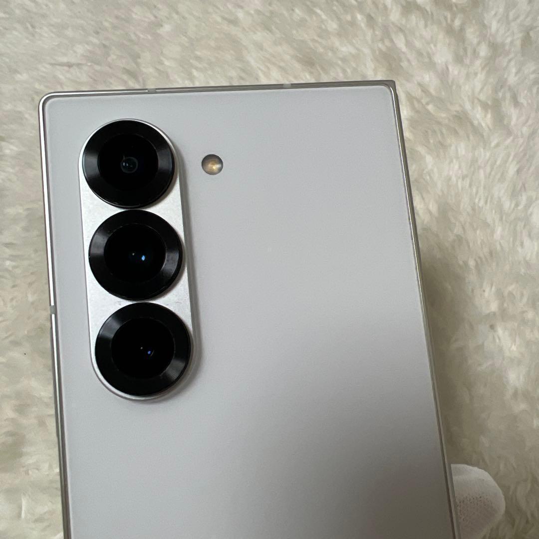 Galaxy Z Fold6 256GB 日本版 SIMフリー o21