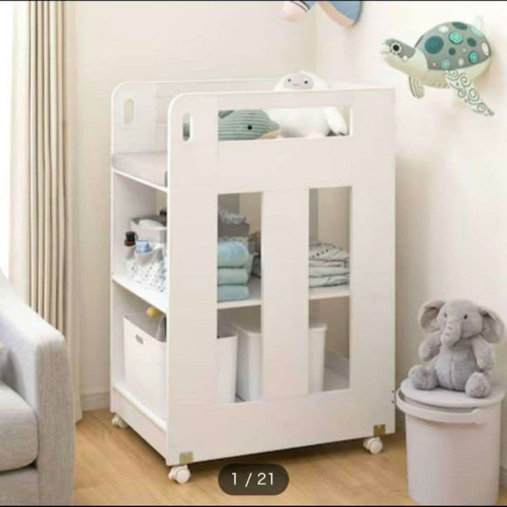 新品未使用　ニトリ　オムツ替え台