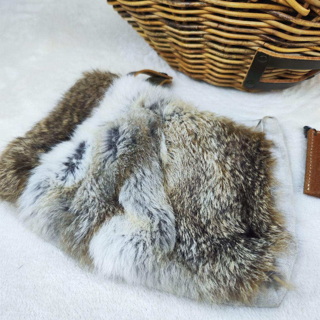 エバゴス カゴバッグ 扇型 レザー ラビットファー 鏡