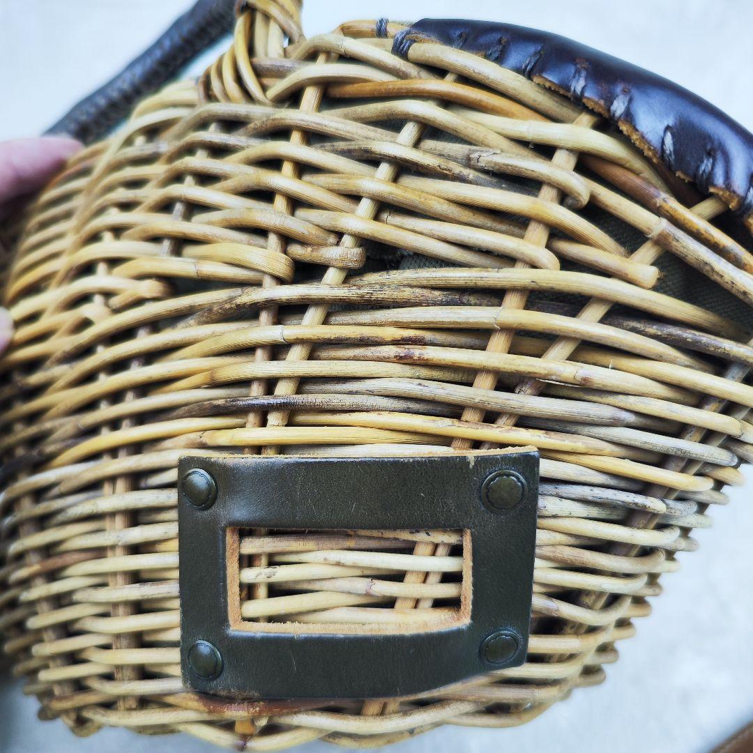 エバゴス カゴバッグ 扇型 レザー ラビットファー 鏡