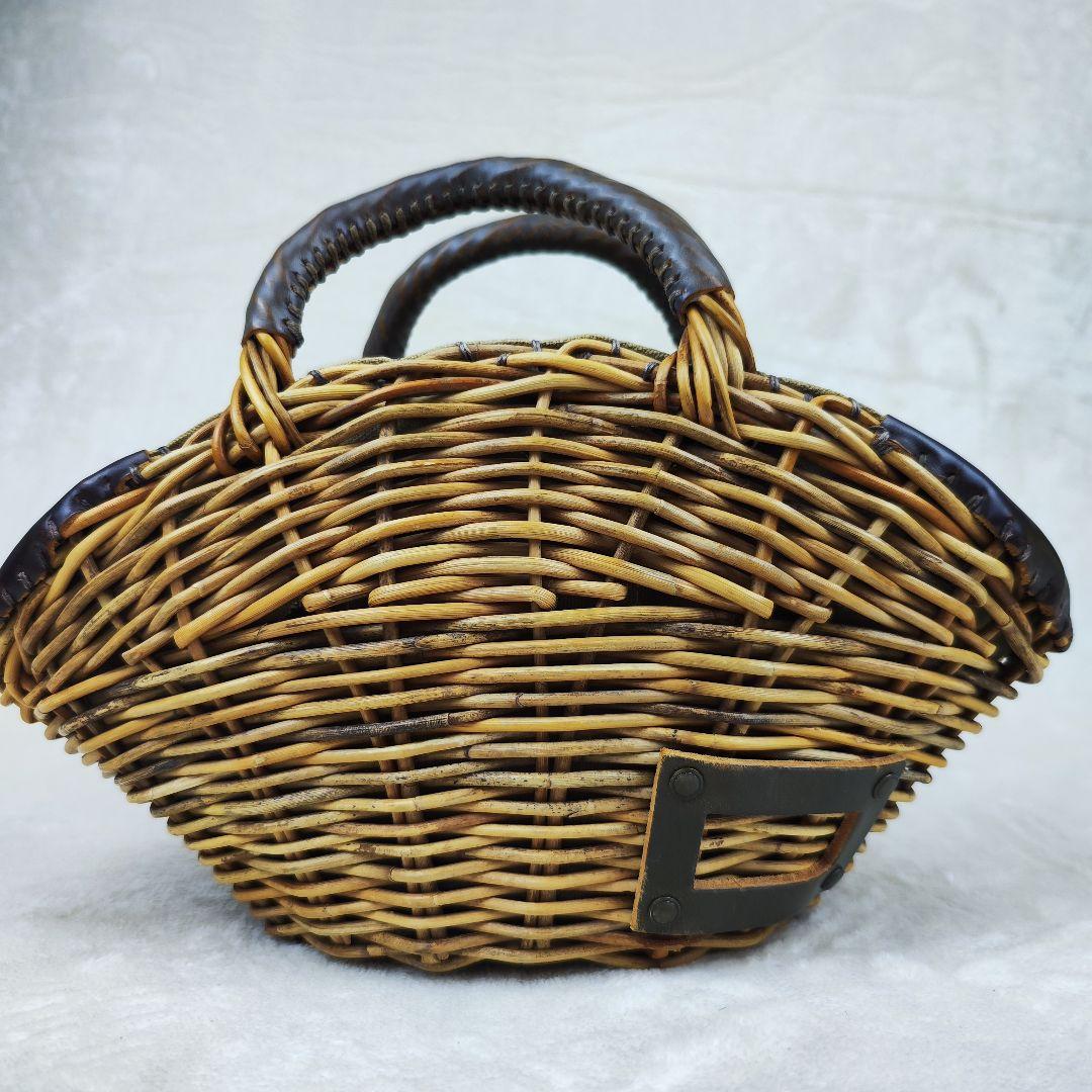 エバゴス カゴバッグ 扇型 レザー ラビットファー 鏡