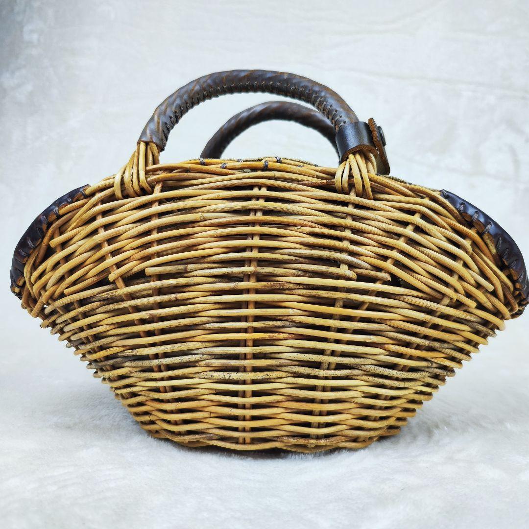 エバゴス カゴバッグ 扇型 レザー ラビットファー 鏡