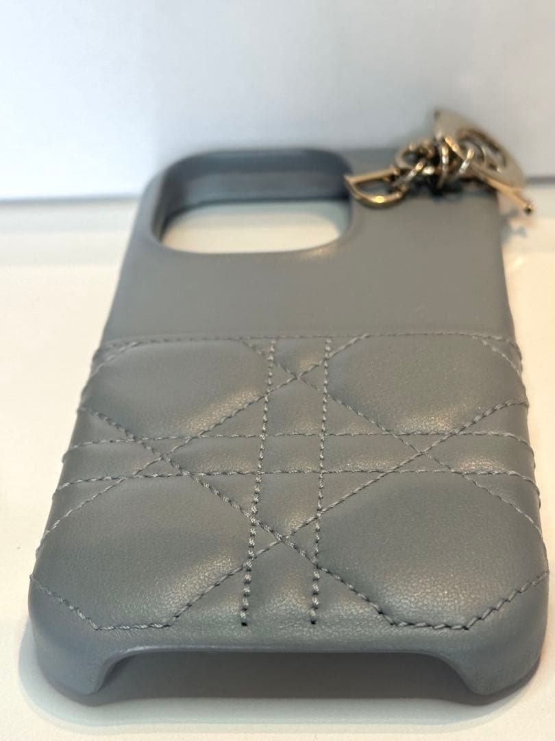 DIOR キルティング iPhone14 proケース