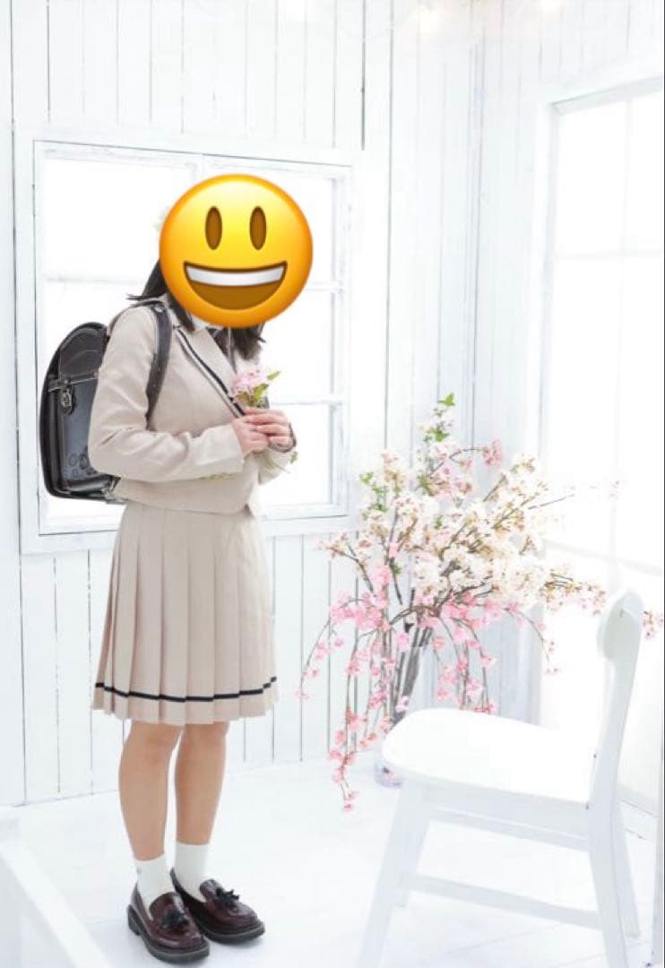 ベージュ 制服 スカート レピピアルマリオ