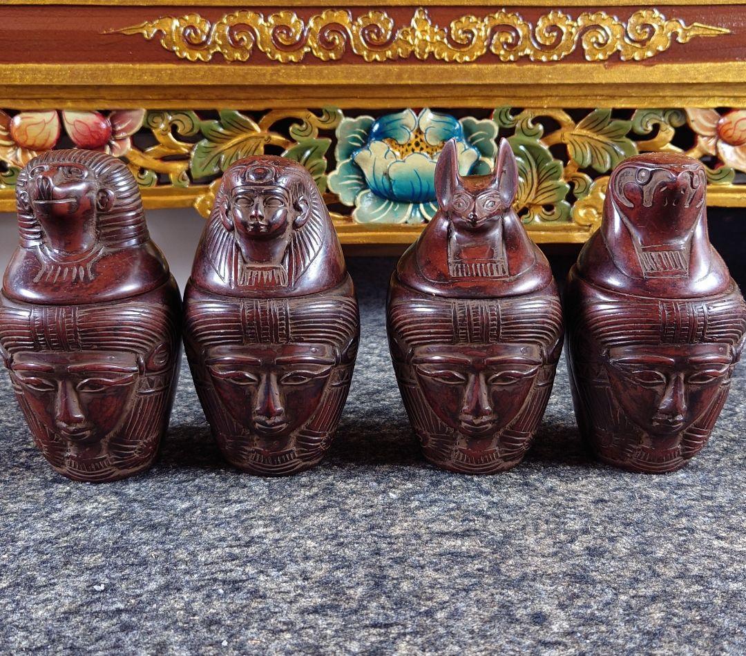 エジプトの置物