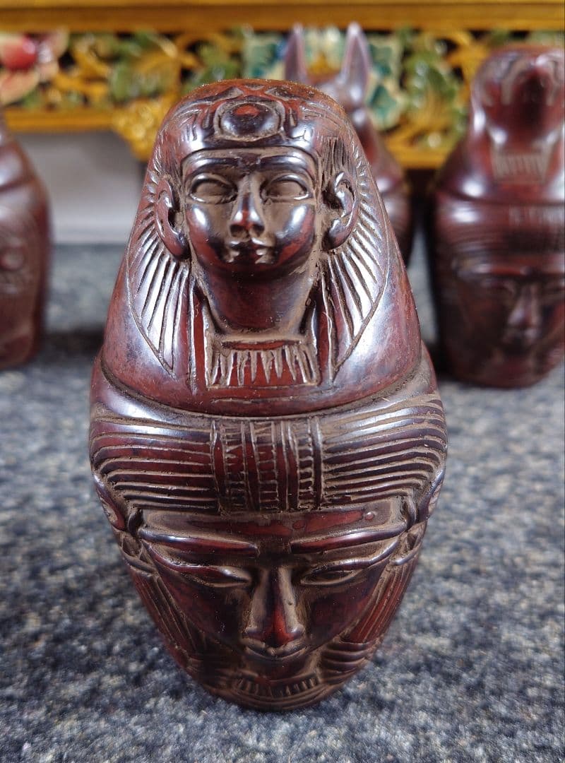 エジプトの置物