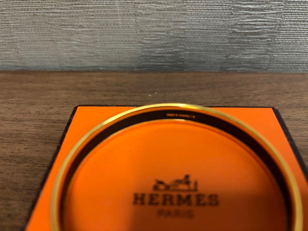 お値下げ　HERMES エマイユ 動物柄 バングル 箱付き