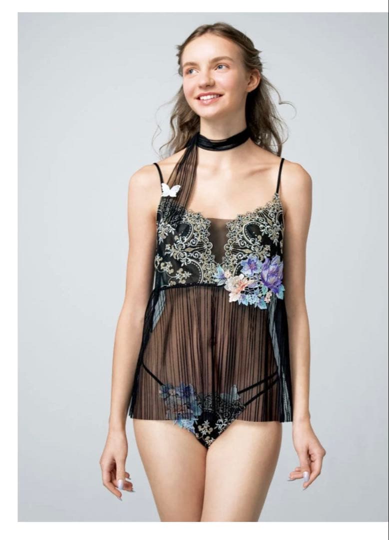 花柄刺繍 シースルーキャミソール ブラック