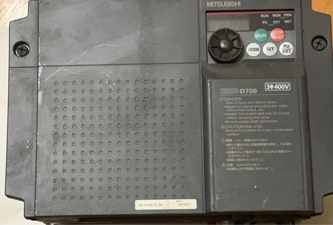 三菱電機　インバーター【ジャンク】FR-D740 5.5k