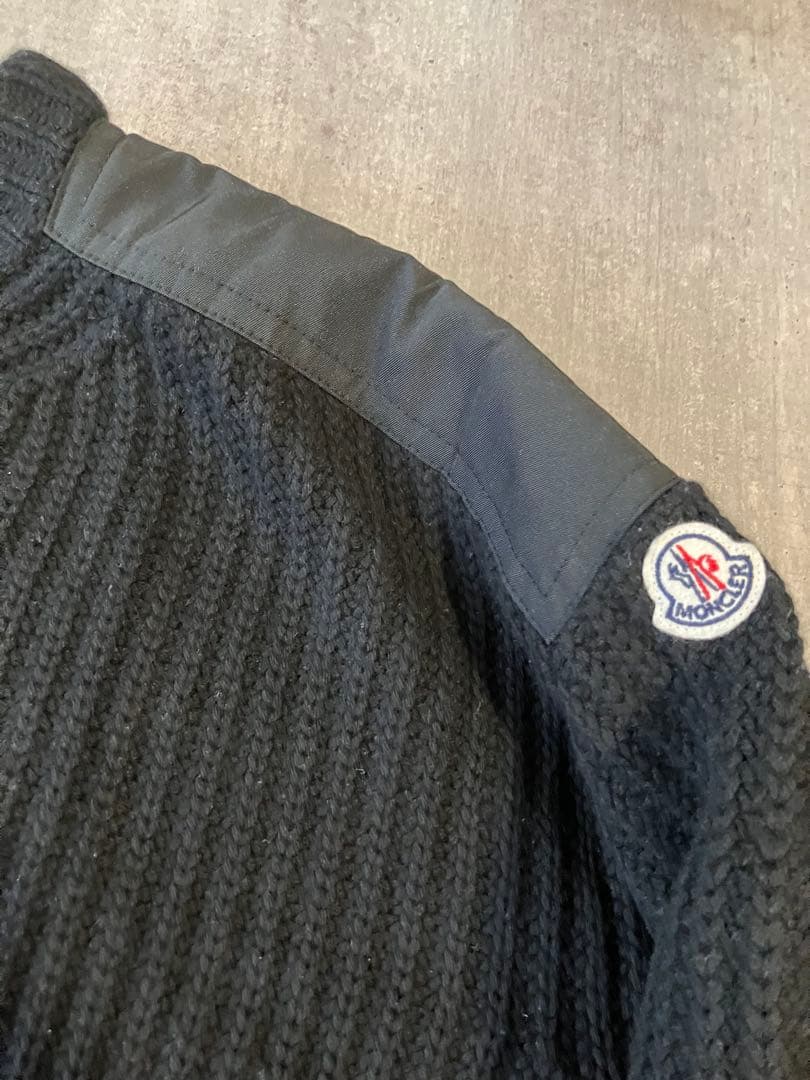 Moncler モンクレール　サイドジップデザインのざっくりニット　メンズ