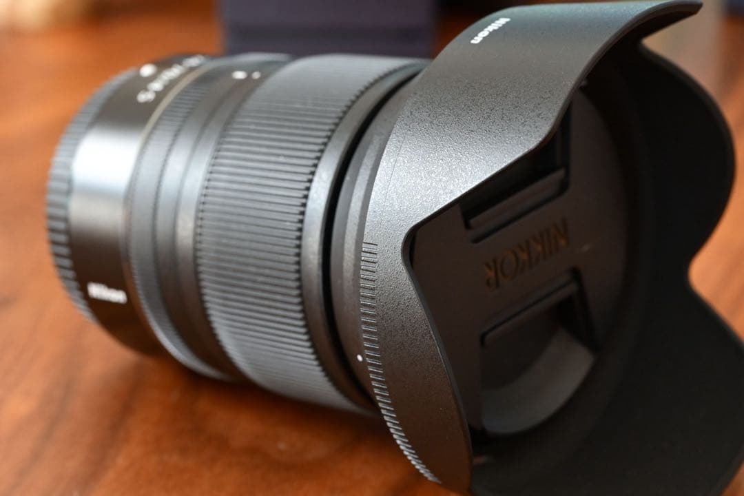 Nikon 24-70mm f/4 S ズームレンズ