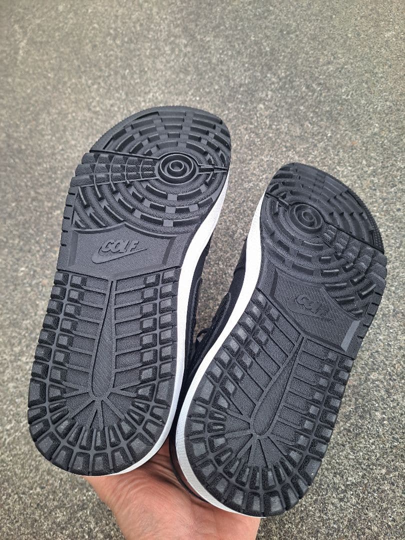 ジョーダンゴルフ　エアジョーダン1 ブラック　新品