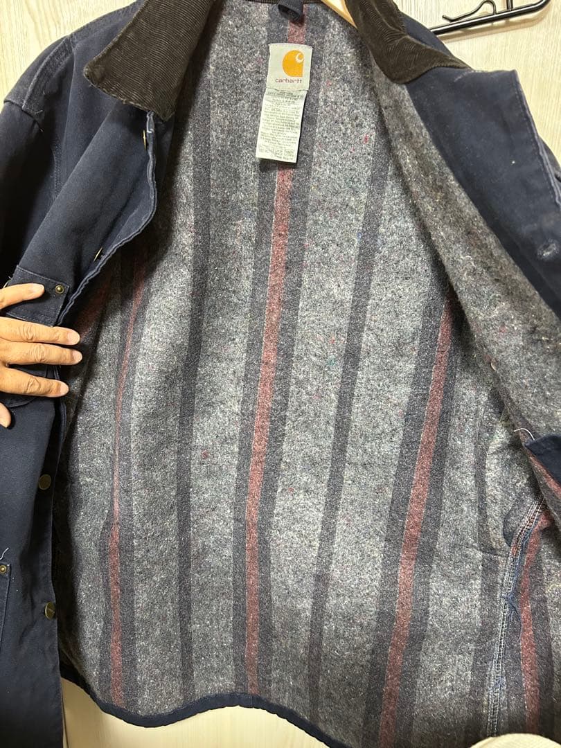 人気の❗️Carharttチョアコート！ネイビー！コン！
