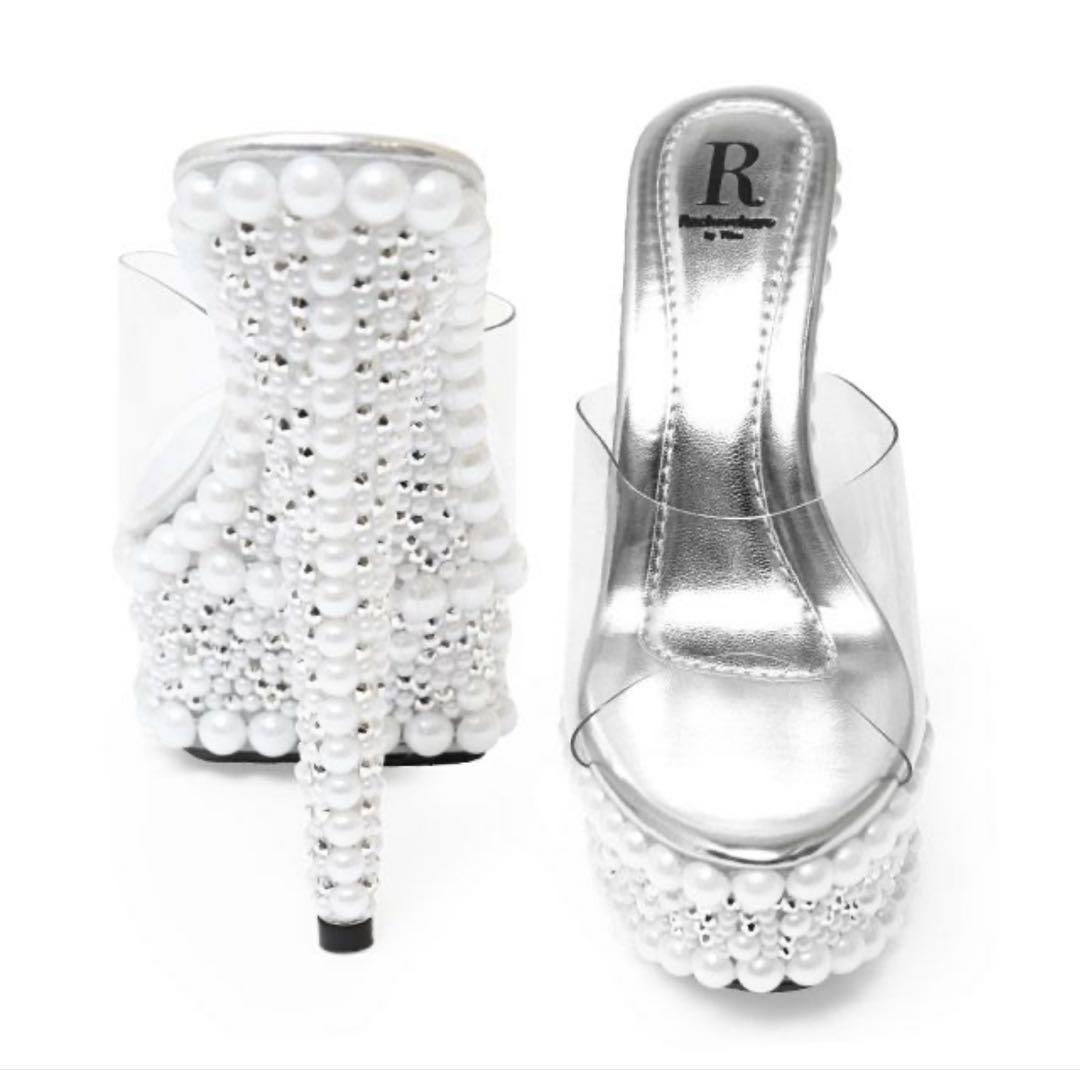 ティカ　キャバ　ヒール