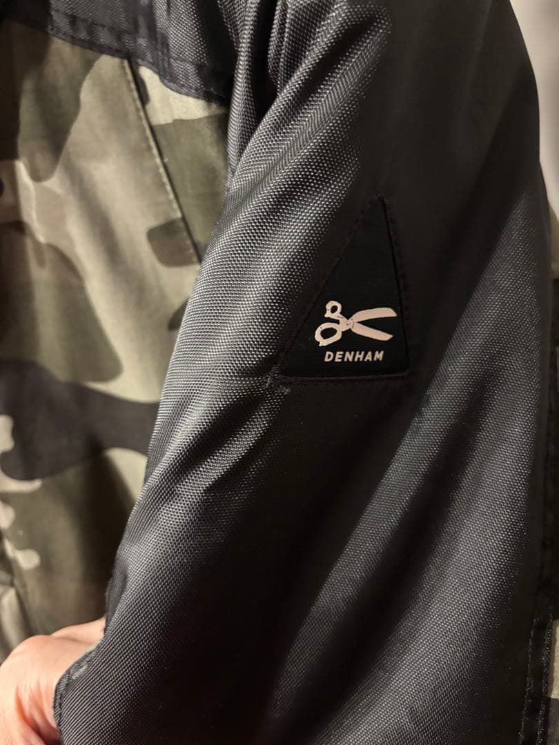 DENHAM 迷彩 中綿 フード ジャケット