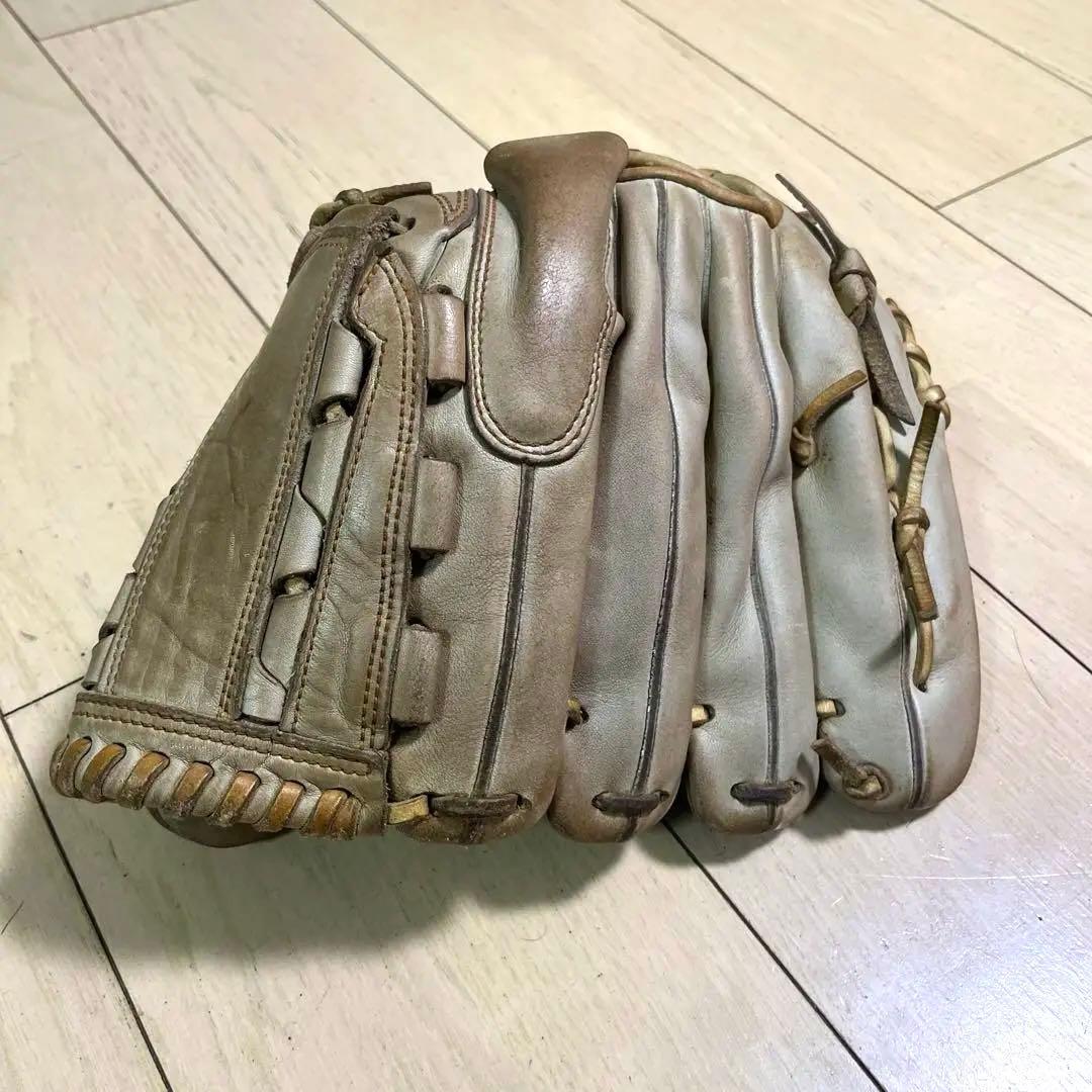 硬式野球グローブ　ディークエスト　ピッチャー用　右　元値6万