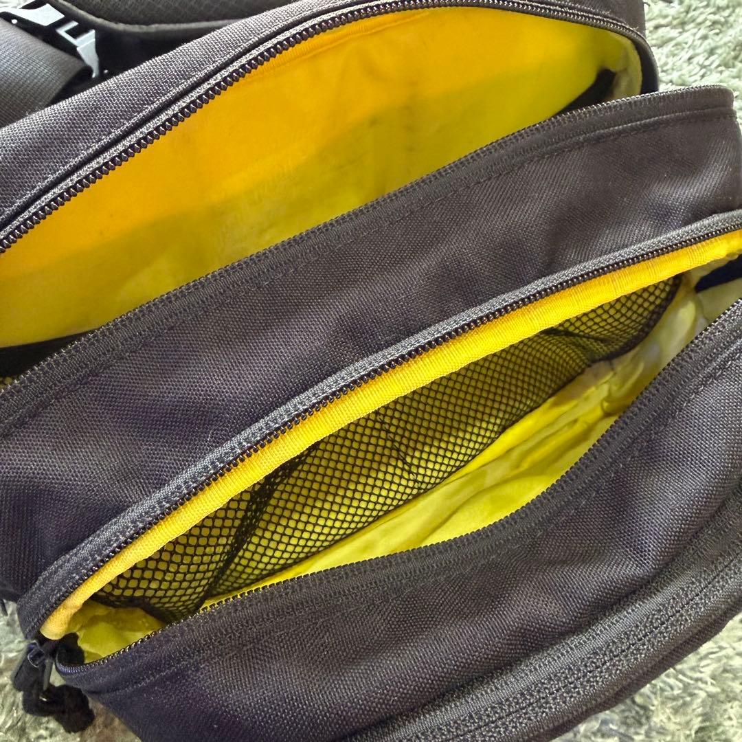 Hugoo ヒップシート ブラック　未使用収納袋付き