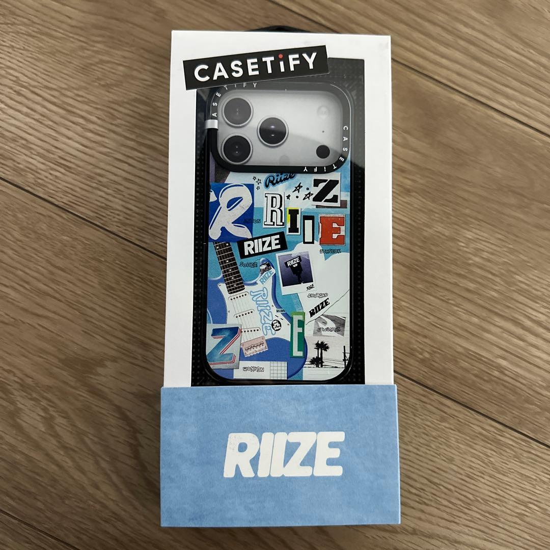 iPhoneアクセサリー RIIZE Get A Guitar Collage Case