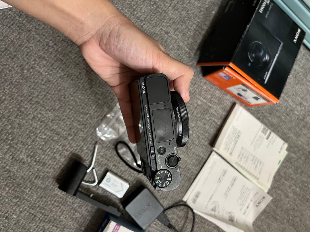 デジタルカメラ Sony RX100M3