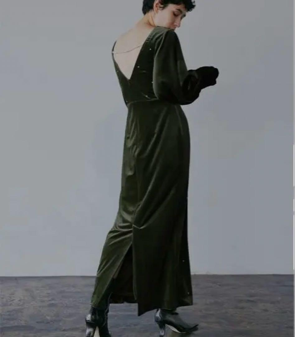 値下げ！Ameri BACK OPEN PEARL VELOUR DRESS